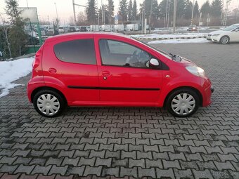 Peugeot 107 5dv. - 11