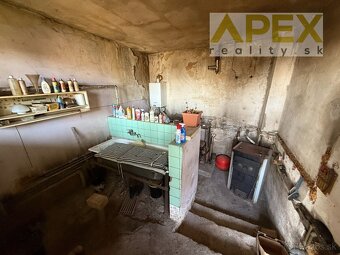 Rezervovaný APEX reality rodinný dom v H. Otrokovciach - 11