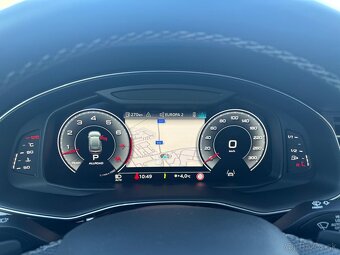 Audi Q8 S-line 55 TFSI Quattro 250kW AT8 - 11