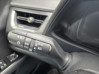 Lexus UX 250H 2.0 112kW Hybrid 2023 - 11