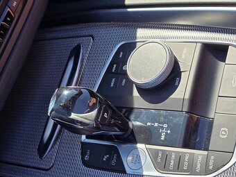 BMW Z4 M40i A/T - 11