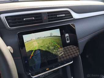 MG ZS Essential Plus 2025 - 11