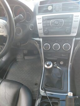 Mazda 6 / 2500 cm3, 125 kW - 11