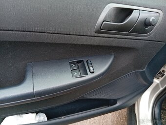 Škoda Fabia combi 1.2 htp 47kW - 11