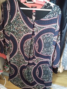 Komplet dámsky šatnik - 11