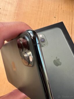 Predám iPhone 11 Pro 256 GB veľmi dobrý stav - 11