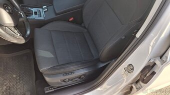 Škoda Superb 1.6 TDI Ambition DSG led-xenon - 11