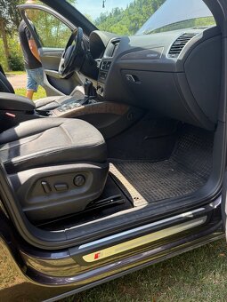 Audi Q5 3TDI sportline - 11