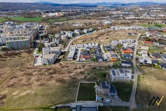 STAVEBNÝ POZEMOK, OBEC ĽUBOTICE, OKRES PREŠOV - 11