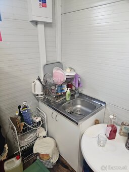 OBCHODNÝ PRIESTOR BERNOLÁKOVO - 11