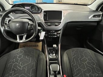 Peugeot 2008 1.2 PureTech AUTOMAT LITÁ KOLA NAVI TAŽNÉ ZAŘ. - 11