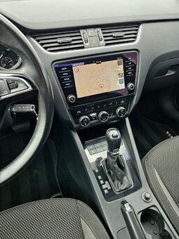 ŠKODA OCTAVIA SCOUT 2.0 TDi DSG REZERVOVANE⛔️ - 11