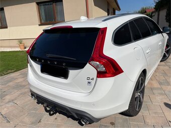 Volvo v60 D4 R Design 140kw - 11