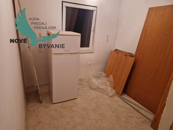 Na predaj dom vhodný ako investícia len 180m od mora v Chorv - 11