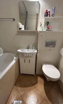 Predaj 2.izbového bytu v centre Bratislavy,55,87m2+4,8m2... - 11