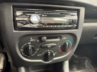 Peugeot 206 + 1.1 Magic - 11