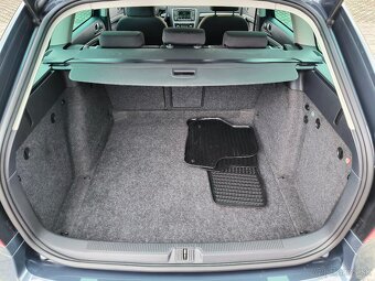 Škoda Octavia Combi TDI DSG 2012 Elegance - 11