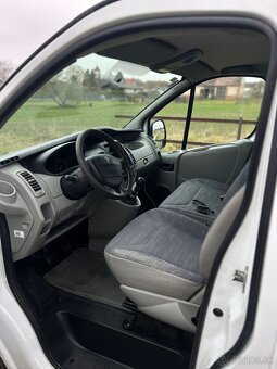 Renault Trafic 2.0 dCi, 2013 - 11