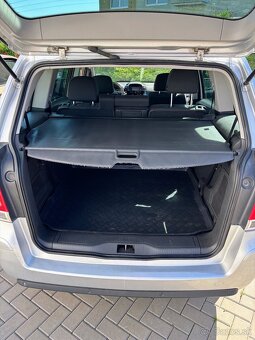 Opel Zafira 1.8 ( 7 miestna ) - 11