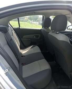 Predám Chevrolet Cruze 1.6 benzín 83kw - 11