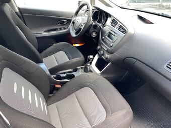 KIA Ceed, 1.6 i, Combi, silver, 99 kW, - 11