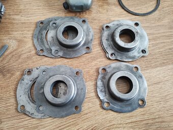 Predám náhradné diely na ČZ 125C a ČZ 150C a ČZ 125/351 - 11