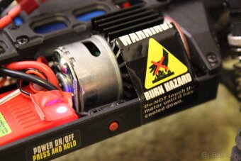 Predám plne funkčné RC auto Slyder MT Monster Truck 1/16 RTR - 11