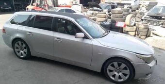 BMW E61 530D kombi 3,0D 160kw kód motora: 306D2 - 11