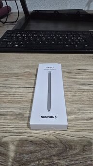 Samsung S24 Ultra 512GB šedý - 11