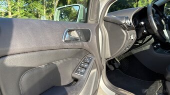 Mercedes Benz B200 CNG+benzín - 11