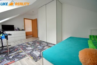 Zariadený 4-izbový rodinný dom Vrútky - 11
