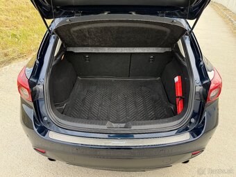 Mazda 3 2.0 Skyactiv AT - 11