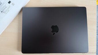 MacBook Pro 14" M3 PRO SK 2023 Vesmírne čierny - 11