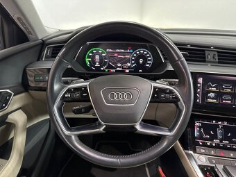 Audi E-Tron 55 Advanced Quattro - 11