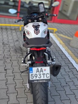 Aprilia tuono v4 1100 - 11