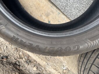 Letné Pneumatiky Goodyear 215/55r17 - 11