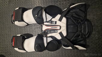 Brankárska výstroj - 11