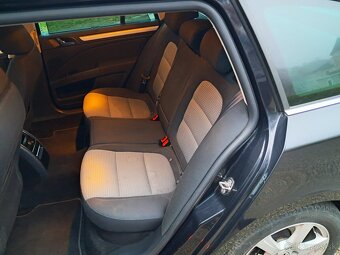 Skoda Superb combi 2.0tdi - 11