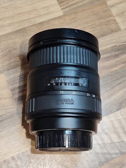 Sigma Zoom 28-70mm /f2.8 (A-mount) - 11