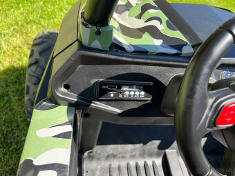 Detské autíčko Buggy 4x4 - 11
