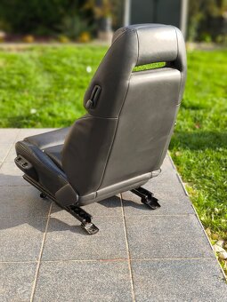 sedačky Nissan 300ZX z32 - 11