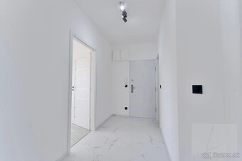 Moderný 3-Izbový byt po kompletnej rekonštrukcií na predaj - 11