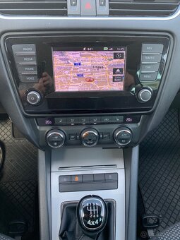 Škoda Octavia combi 1.6TDI 4x4 - 11
