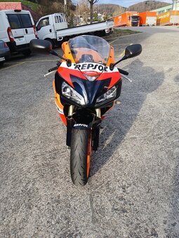 Honda CBR 1000RR - 11