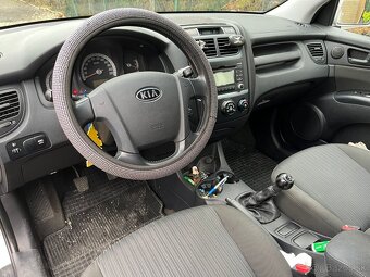 KIA Sportage 2.0 CVVT - 11