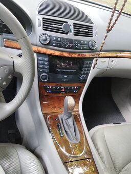 E 320cdi Elegance - 11