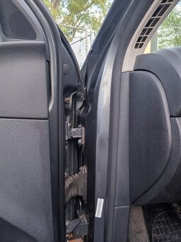 Volkswagen Golf 2009 TDI, 1.6 - 11