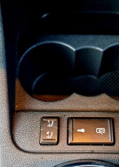 Škoda Fabia Combi 1.6 TDI CR Elegance Max R.V.2012. - 11