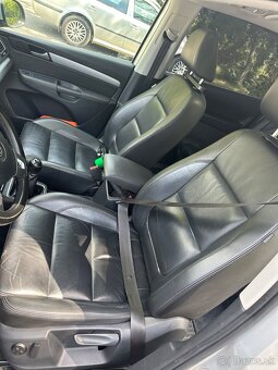 VW Sharan - 11