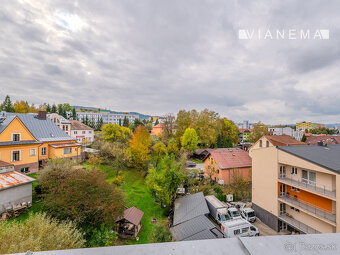 IBA U NÁS Na predaj 3i štýlový byt v centre Čadce, 202m2 - 11